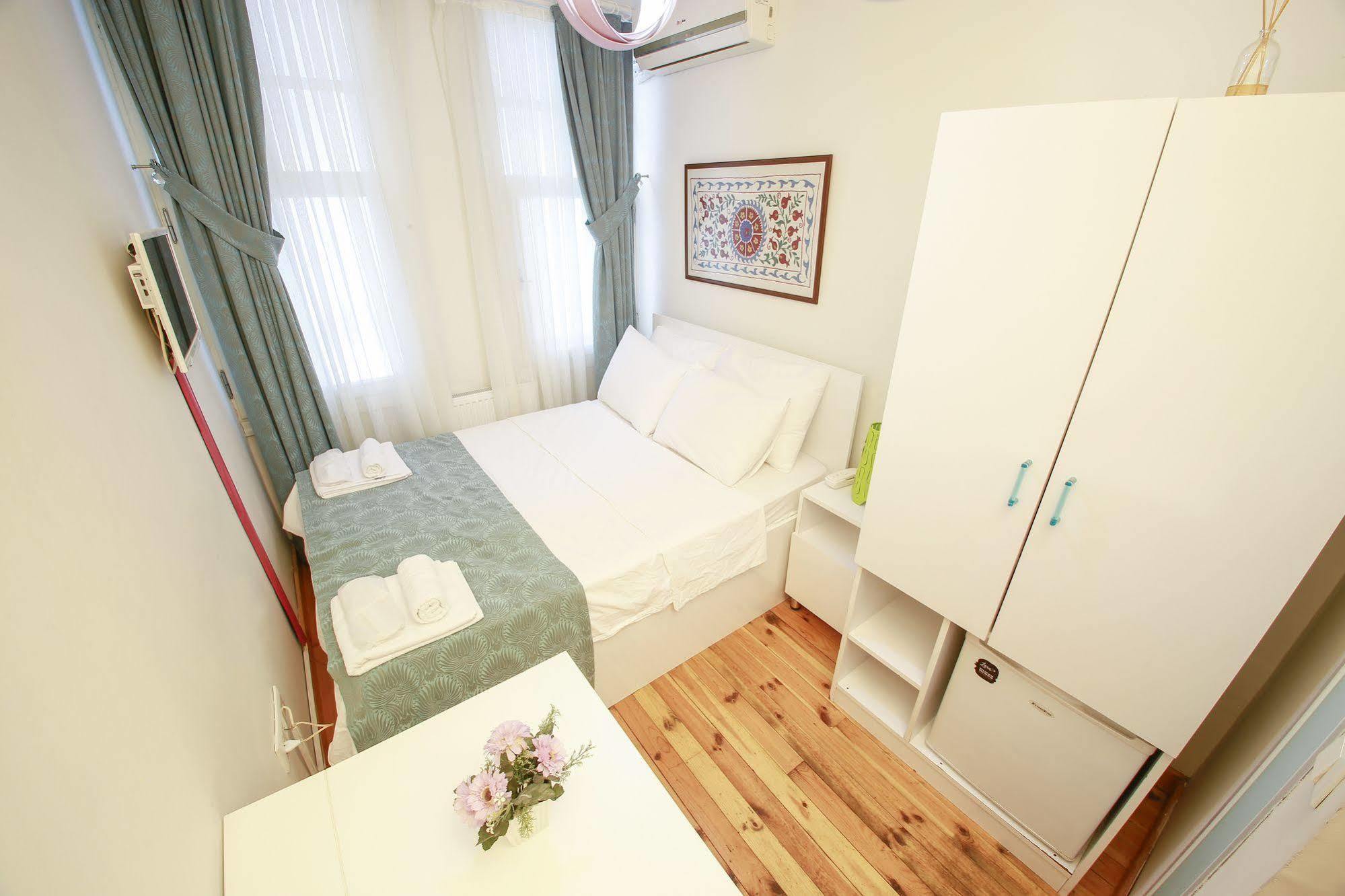 Lale Inn Ortakoey 伊斯坦布尔 外观 照片