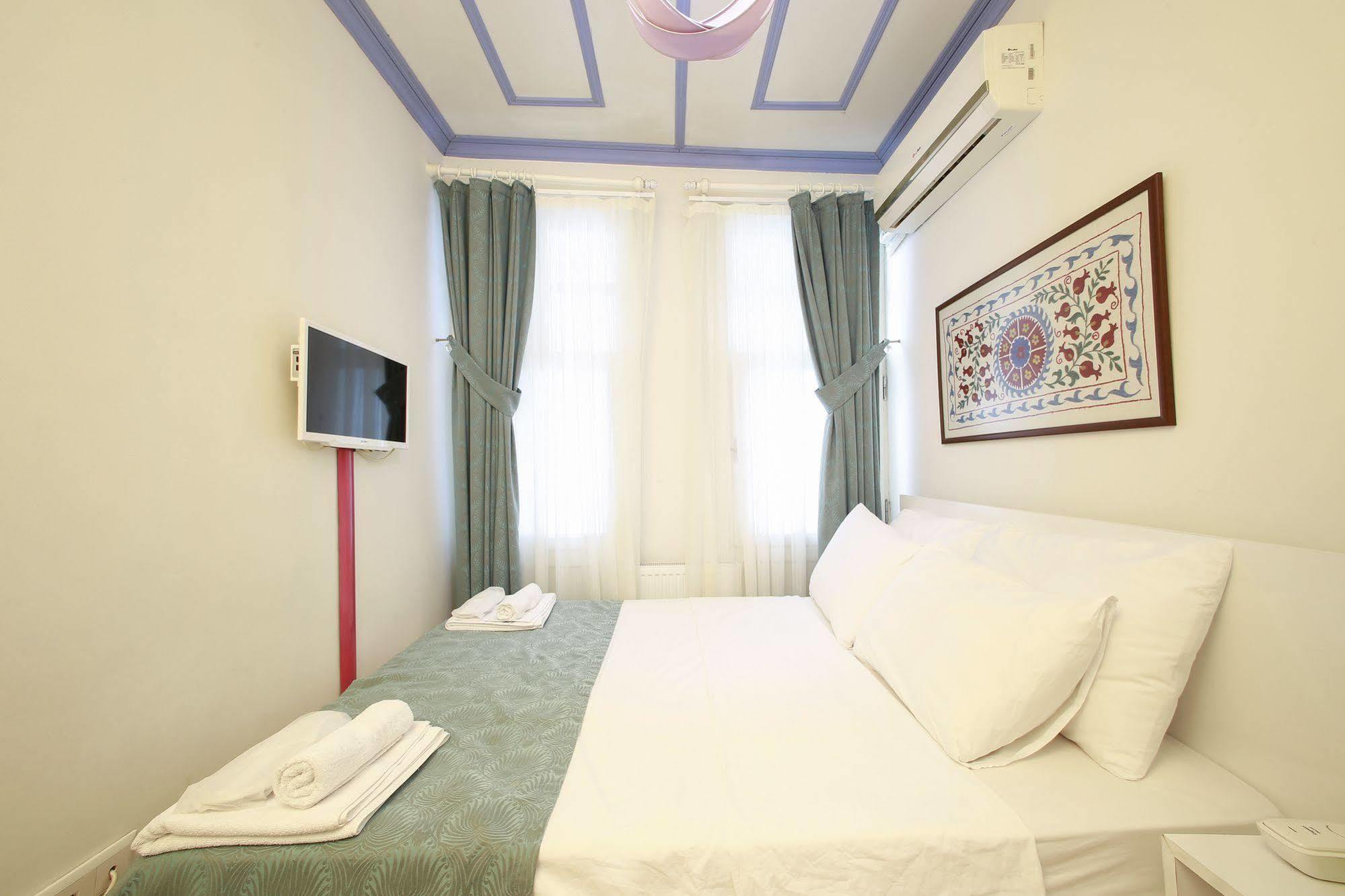 Lale Inn Ortakoey 伊斯坦布尔 外观 照片
