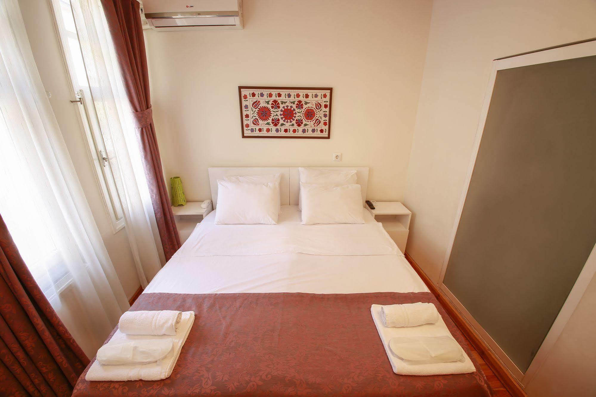 Lale Inn Ortakoey 伊斯坦布尔 外观 照片